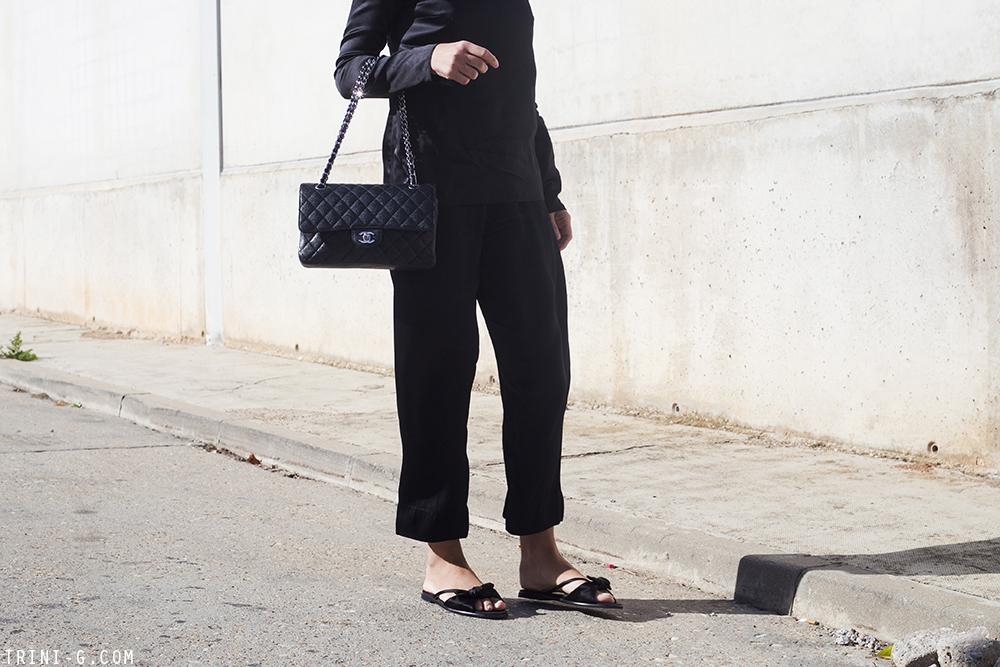 Trini |Deitas top The Row sandals