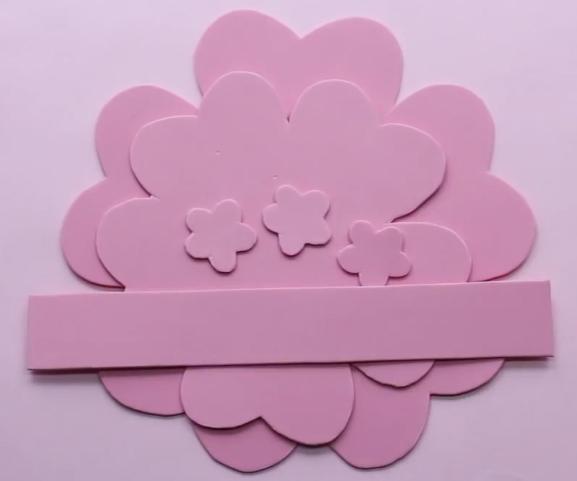 paso 5 para elaborar una cesta de foami