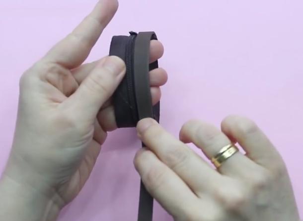 paso 3 para hacer un monedero de foami