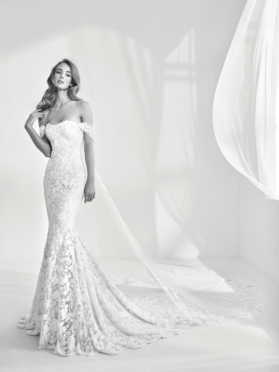 Pronovias 2018 Rani