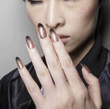 Tendencias de uñas decoradas 2018