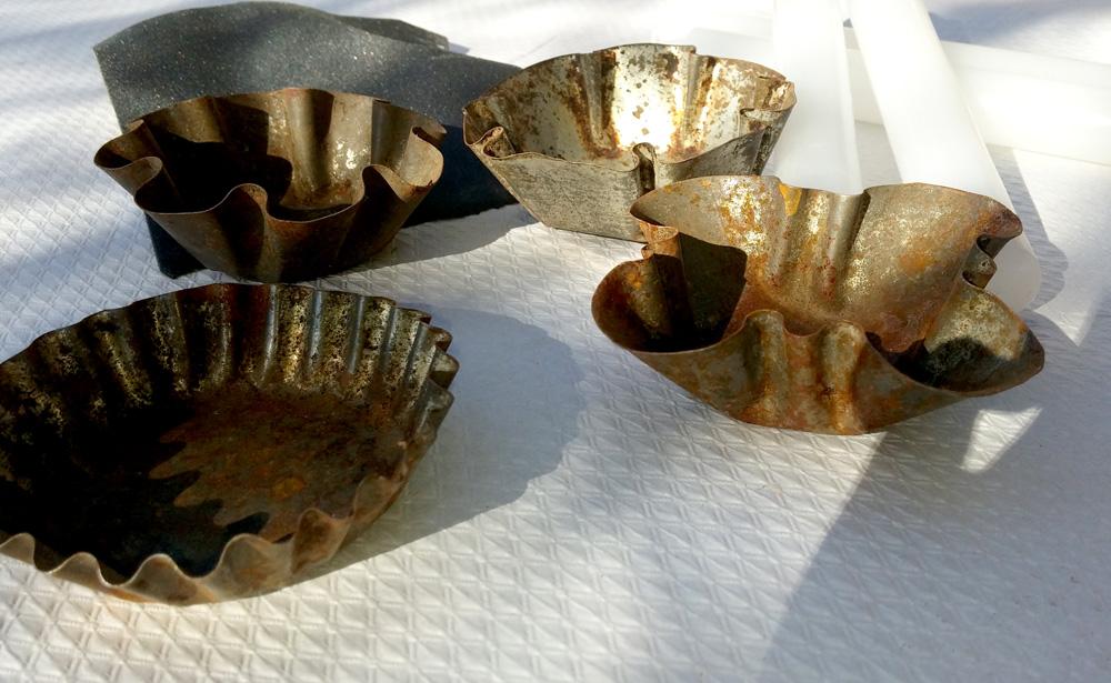 Centro de mesa otoñal con antiguos moldes de magdalenas- Rutchicote