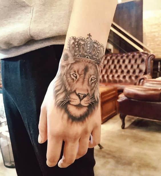 tatuajes en la mano para hombres 4 - +80 Tatuajes para hombres ideas y diseños populares en 2017