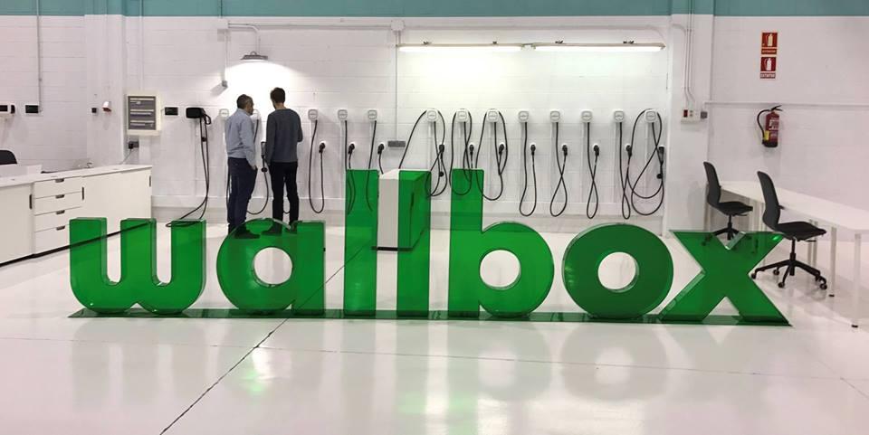 Wallbox apuesta por el transporte sostenible con un sistema de carga para vehículos eléctricos
