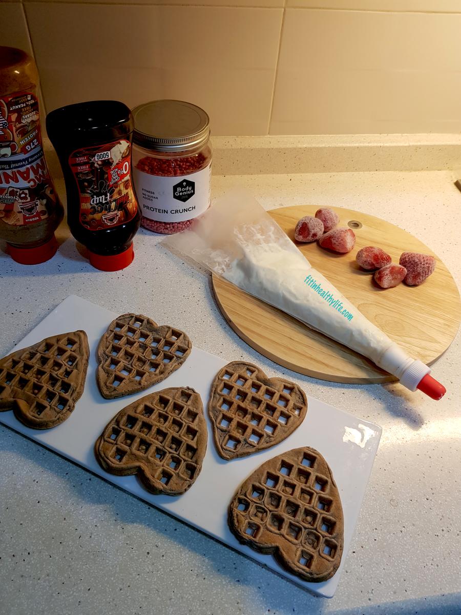 GOFRES FRESAS Y NATA copia