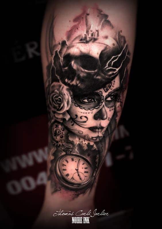 brujula tatuada con catrina - +60 Tatuajes de catrinas, diseños, significados y su representación