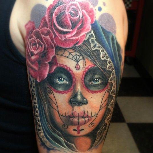 tatuaje catrina color - +60 Tatuajes de catrinas, diseños, significados y su representación