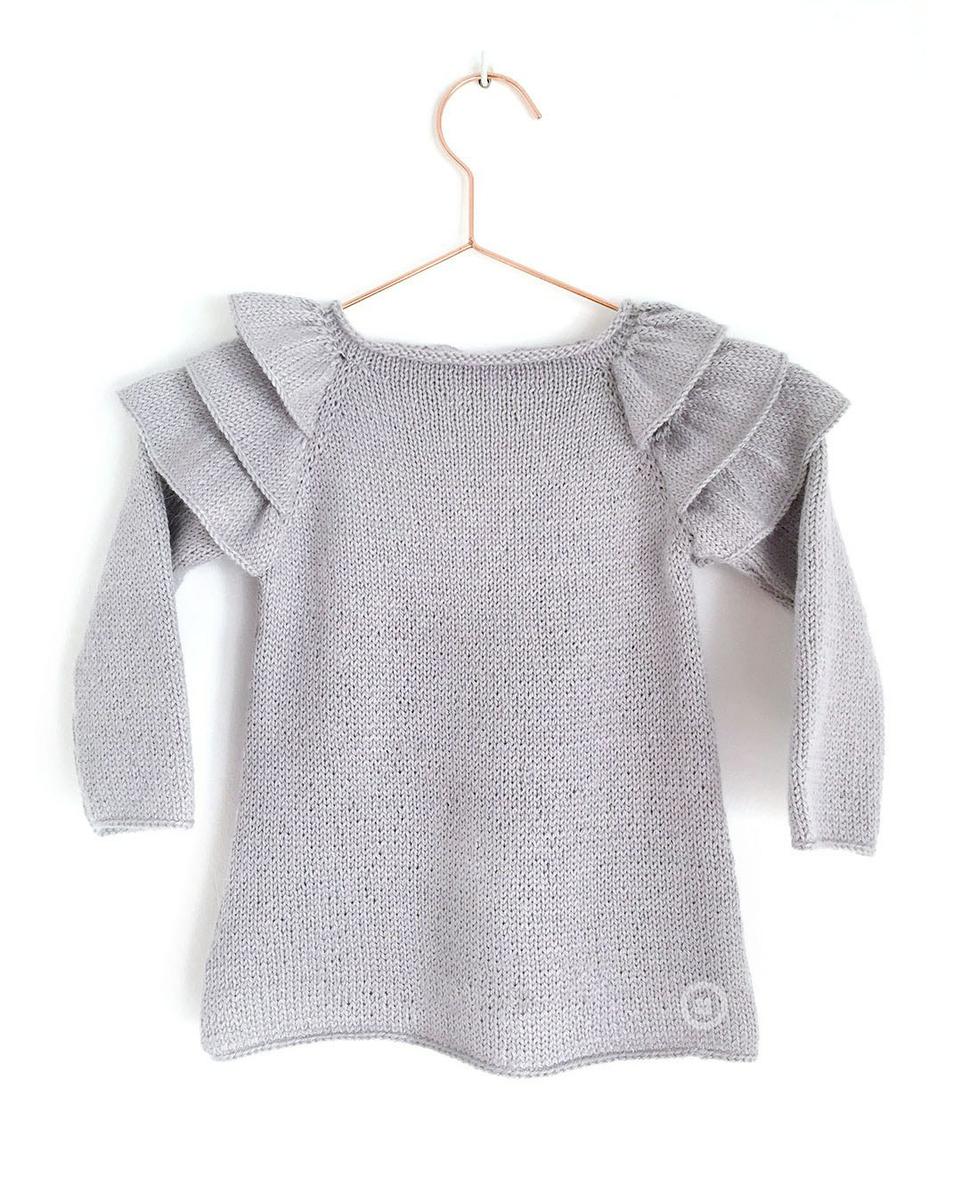 Jersey de punto con volantes de bebé tejido a dos agujas - Patrón y tutorial DIY