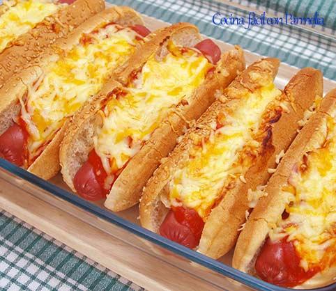 http://www.lamansiondelasideas.com/cocina-facil-con-parmelia/perritos-calientes-hot-dogs-con-queso/