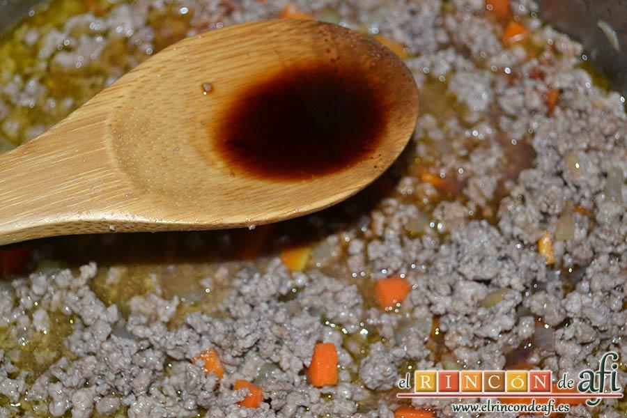 Cottage pie, añadimos la salsa Perrins