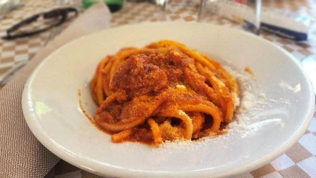 Attraversiamo las calles de Roma en un día