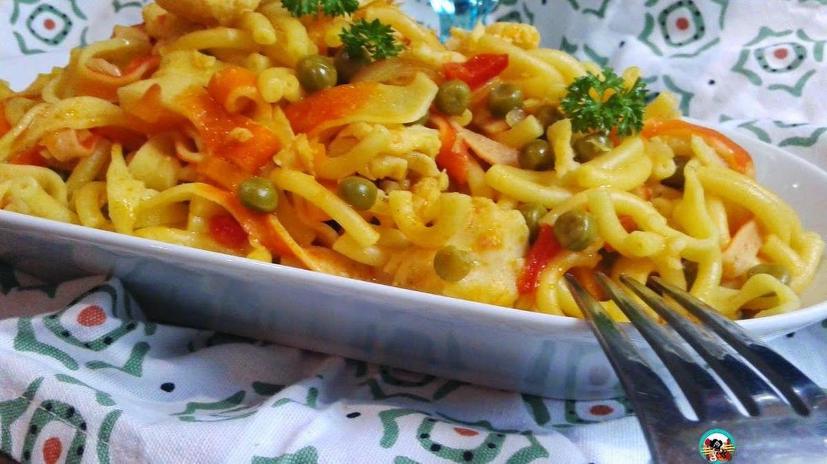 fideuá de rodaballo