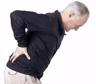 Dentro de los tipos de escoliosis, la degenerativa es la que se presenta con mayor frecuencia en la edad adulta.