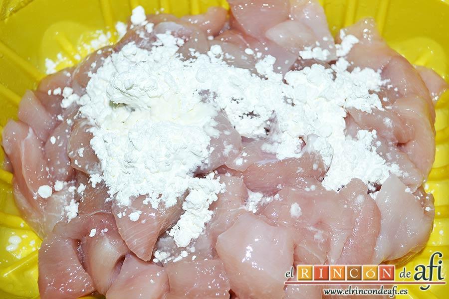 Pollo con almendras al estilo chino, añadirle la maizena