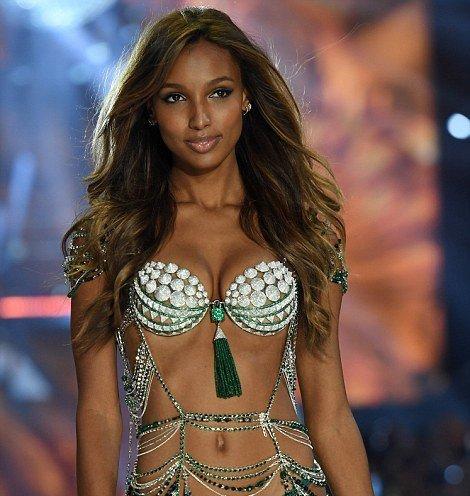 Jasmine-Tookes-vsfs-2016