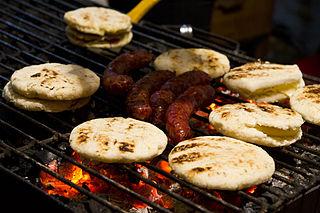 Arepas con chorizo