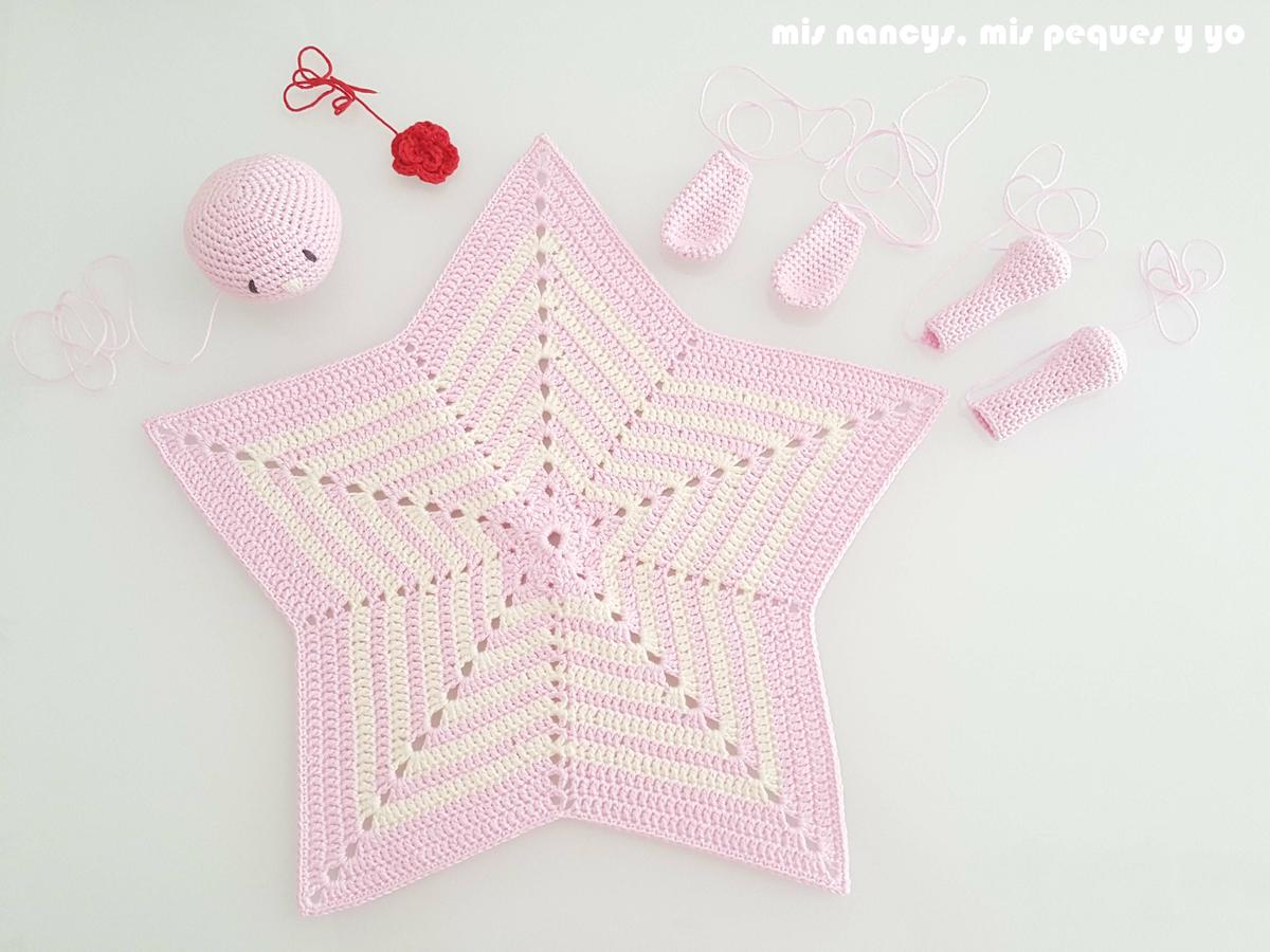 mis nancys, mis peques y yo, manta de apego con conejita amigurumi, partes conejita amigurumi y estrella de crochet