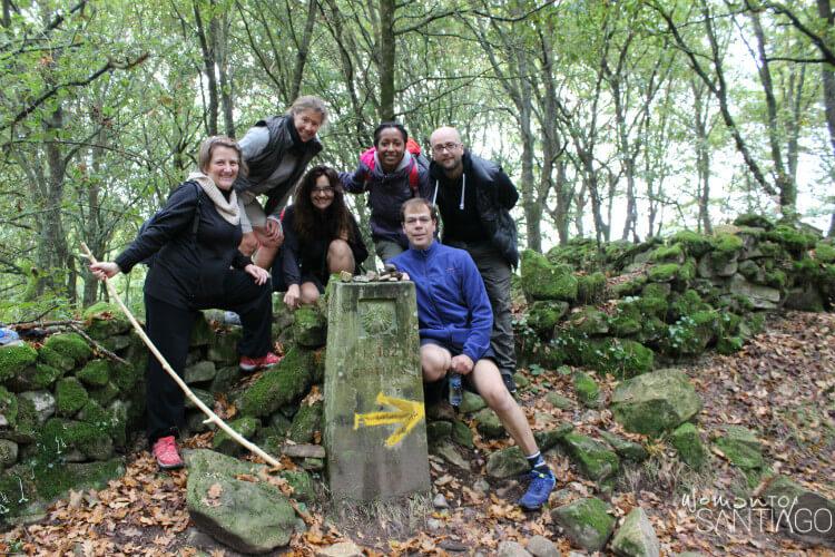 peregrinos posando con noelia