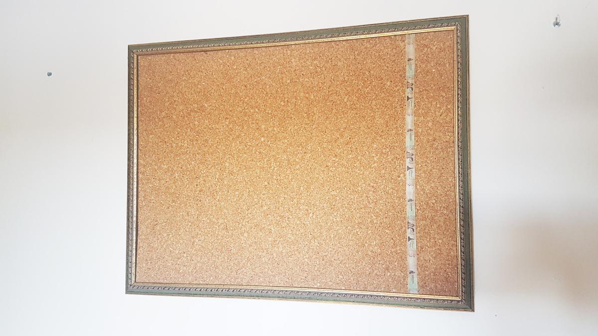 calendario de adviento - tablón de corcho como base