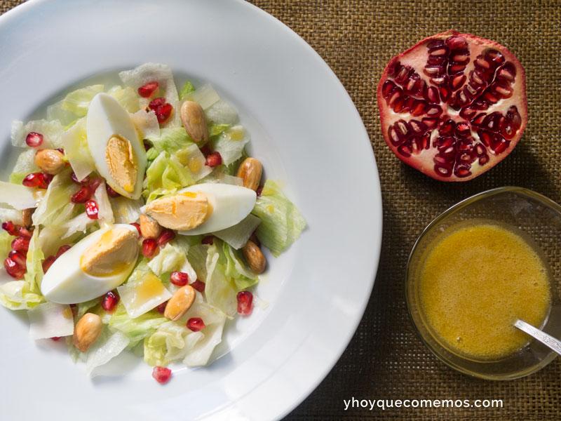 ensalada con granada y vinagreta de miel receta