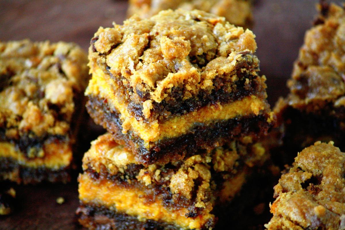 Barras de galletas con cheesecake de calabaza