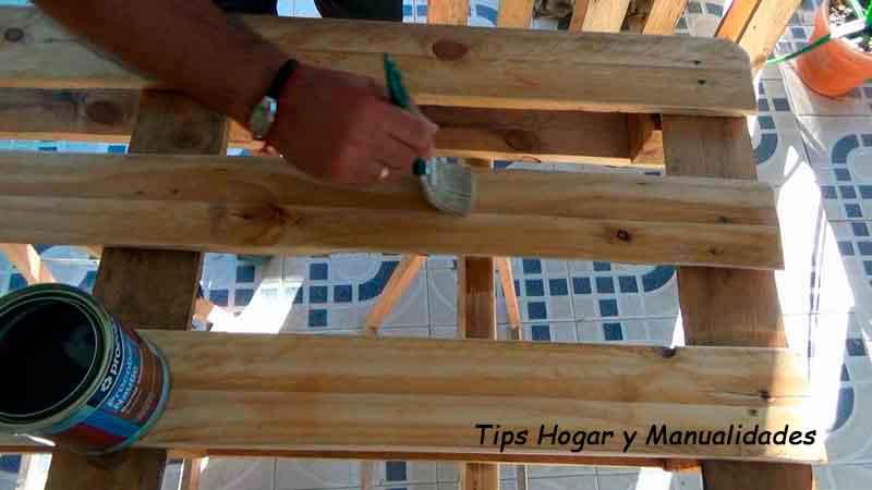 Cómo hacer un sofá fácil con palets