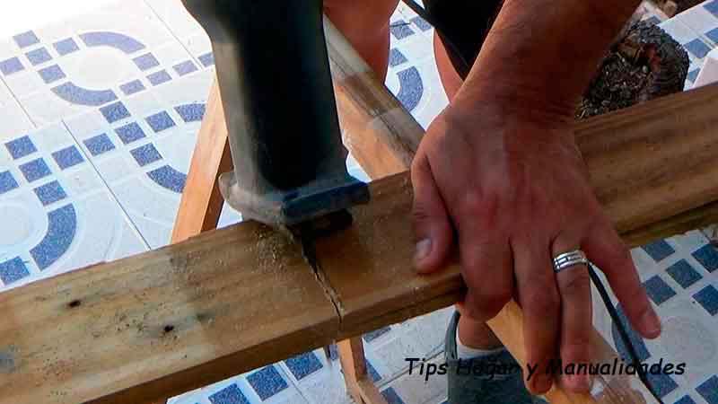 Cómo hacer un sofá fácil con palets