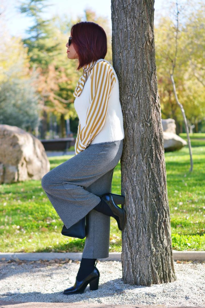 Outfit con botín calcetín Mango