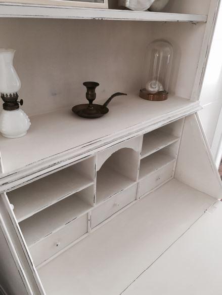 Antes y después de un mueble librería