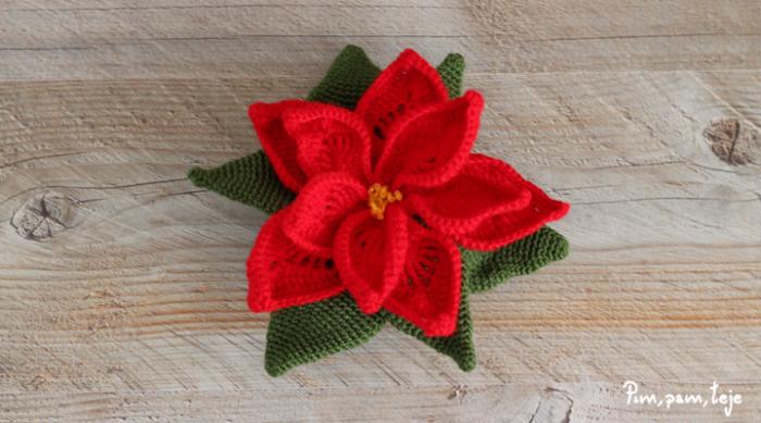 Cómo tejer una flor de pascua de ganchillo