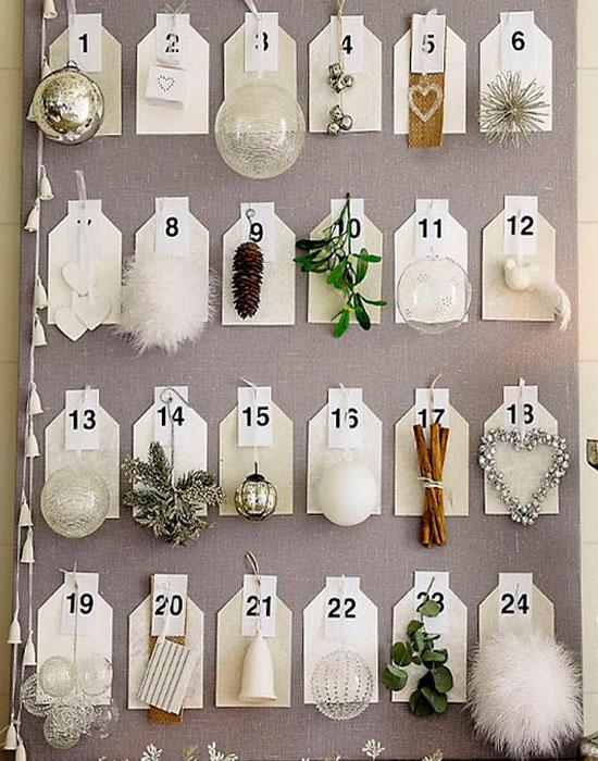 calendarios-de-adviento-hecho-con-adornos-navideños