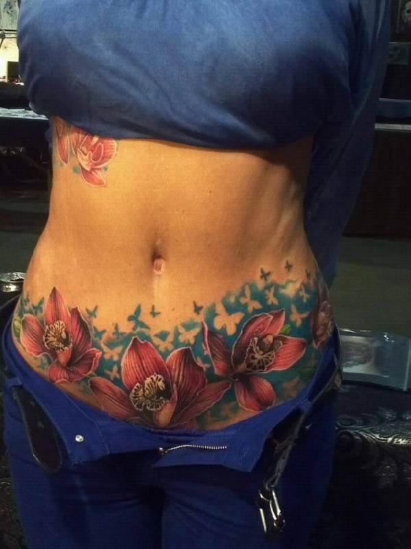 Tatuajes, Tatuadores y amantes de los tatuajes Tatuajes en el abdomen Partes cuerpo 