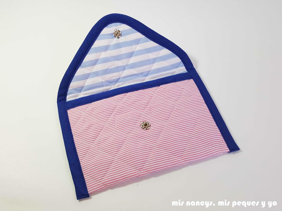 mis nancys, mis peques y yo, conjunto de cambiador para bebe y bolsitas tipo sobre, detalle cierre bolsita tipo sobre