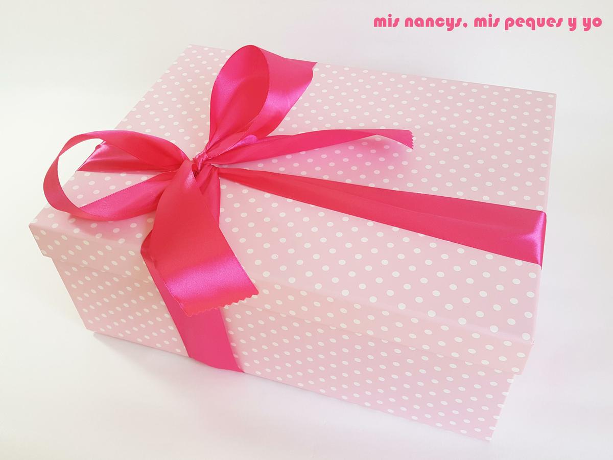 mis nancys, mis peques y yo, conjunto de cambiador para bebe y bolsitas tipo sobre, caja de regalo