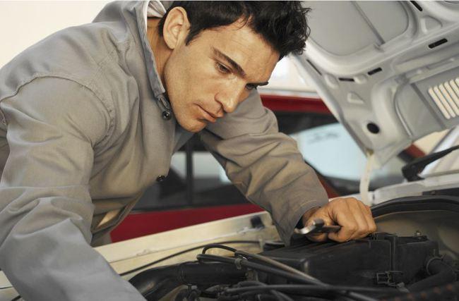 Qué es Mejor Agua o Líquido Anticongelante