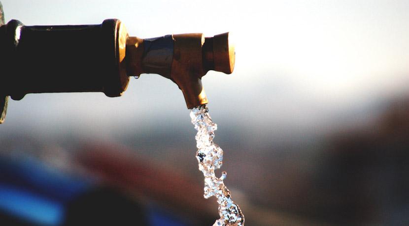 Qué es Mejor Agua o Líquido Anticongelante