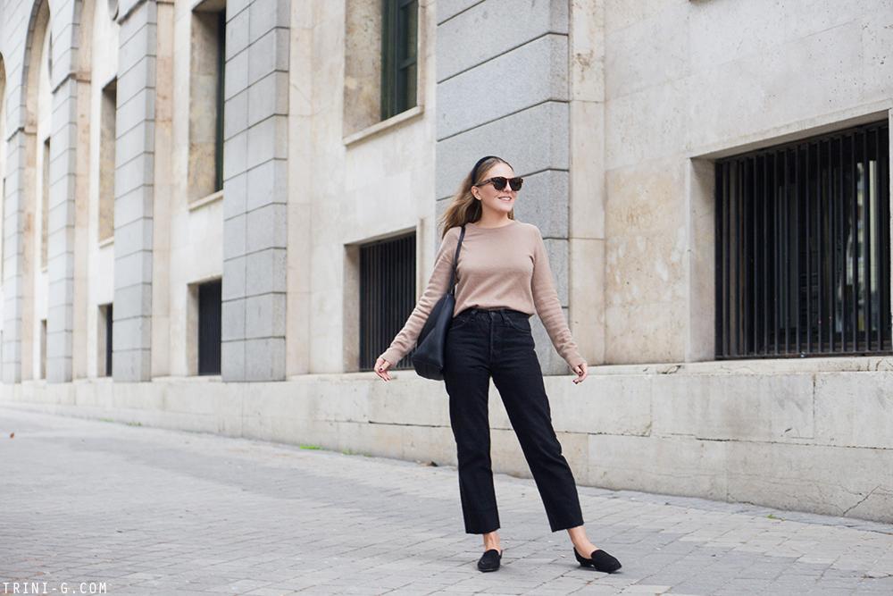 Trini | Levis jeans The Row loafers