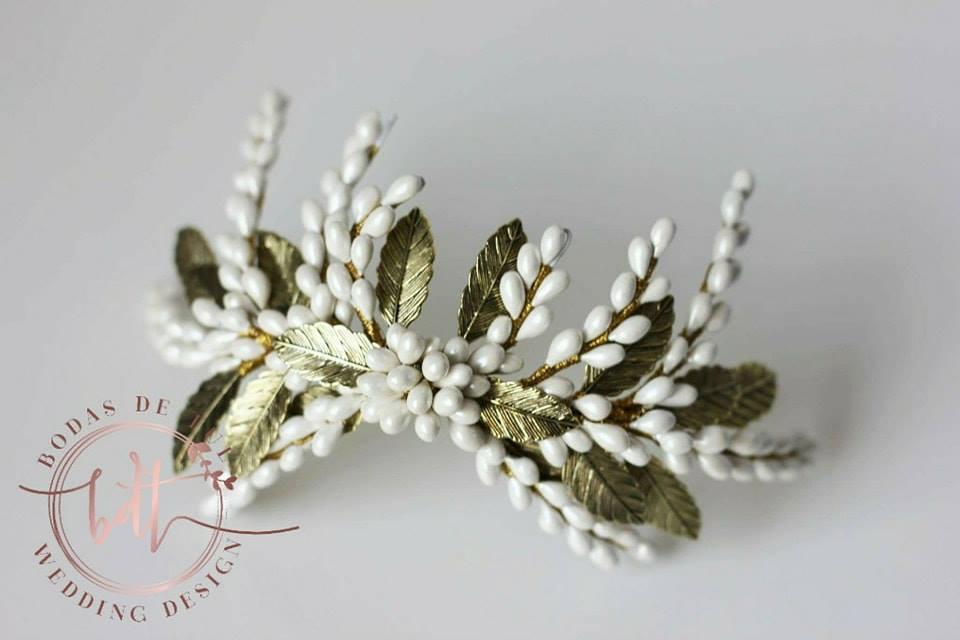 tocado de novia artesanal