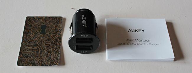 Cargador AUKEY para Coche - Carga tu Smartphone por USB