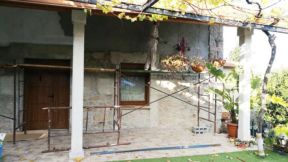 Pintando la fachada con Jotun (@blancoydemadera) (1)