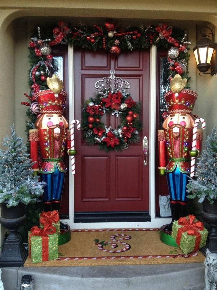 Decoración para la entrada de la casa Navidad. Imagen referencial de Pinterest.