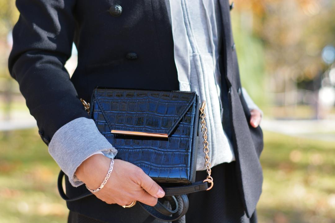 Bolso de charol Primark