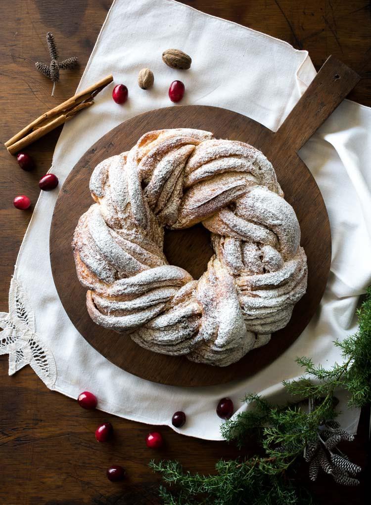 Rosca de navidad de canela y especias
