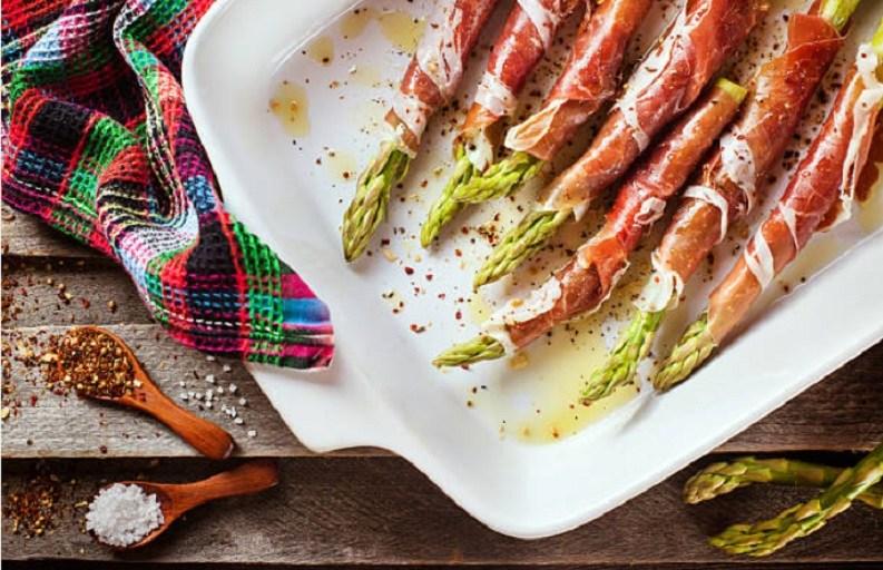esparragos trigueros envueltos jamon