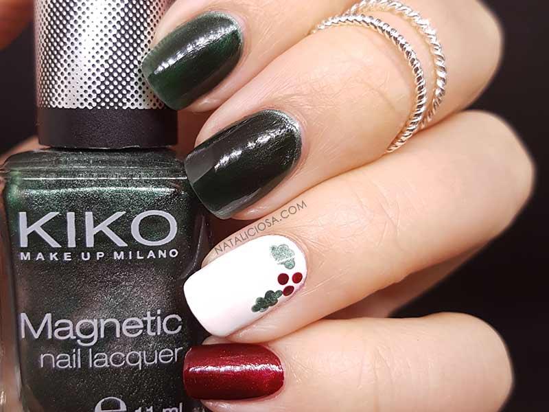 manicura elegante para unas cortas y largas de navidad paso a paso facil con puntos en tonos verdes y rojos