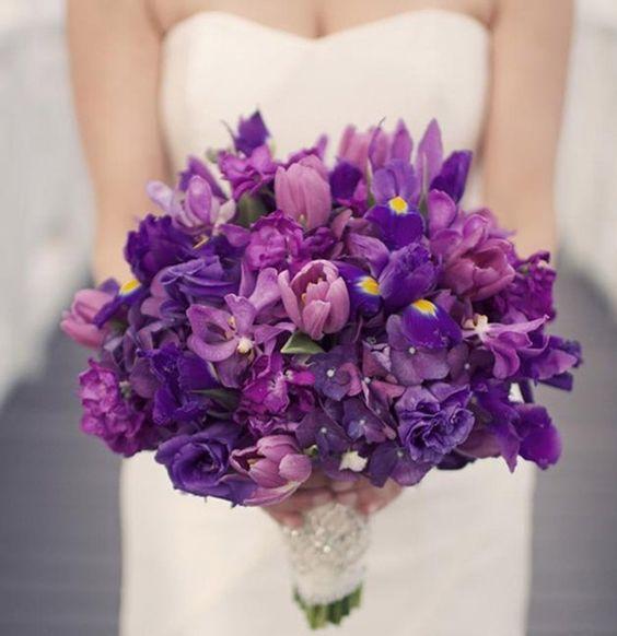 ramo de novia ultra violet