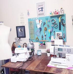 UNBOXING MÁQUINA REMALLADORA BROTHER 1034D