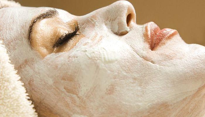 como aliviar el dolor de las quemaduras del sol