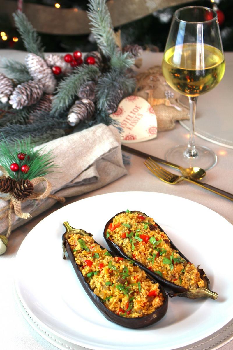 Berenjenas rellenas de cuscús y frutos secos