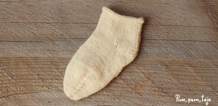 Cómo tejer calcetines navideños